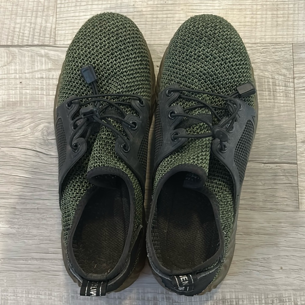 Weltmarke Mit Den Sneaker Green/Black Sz 42/US 9